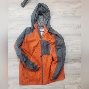 Columbia Youth Omnitech Waterproof Hoodie Rainjacket..Size 14/16..